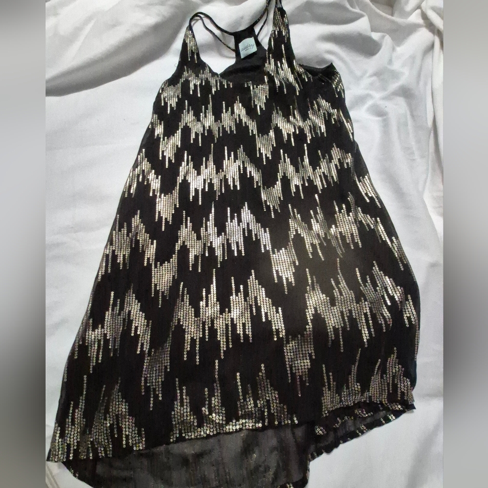 Chic Black and Silver Patterned Dress